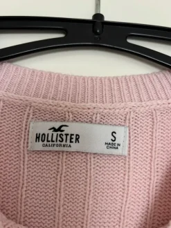 Rosa Pullover von Hollister mit Zopfmuster
