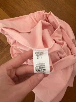 Rosa Shorts mit Gürtel zum Binden
