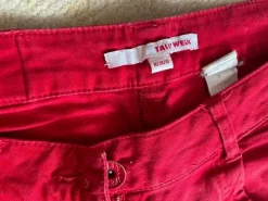 Rote Shorts kurze Jeans Hose