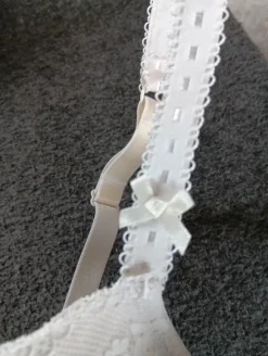 Schalen-BH Hunkemöller mit Spitze 70 F