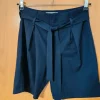 Schicke kurze Hose von Only Größe 40