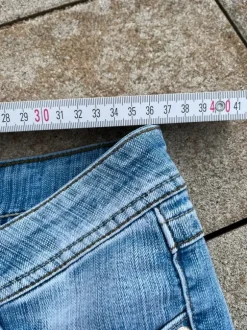 Schöne Damen Jeans Hotpands Gr. S Baumwolle mit Stickerei