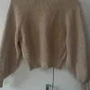 Schöne Frühlingsstrickjacke