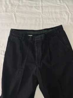 Schöne Männer Jeans