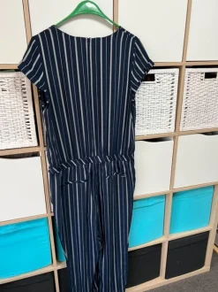 Schöner Overall von Comma