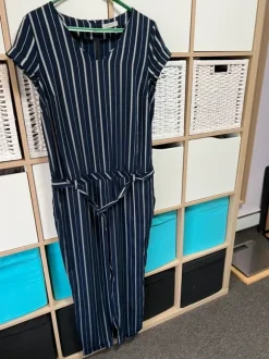 Schöner Overall von Comma