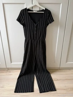 Schwarz Weiß gestreifter Jumpsuit C&A M