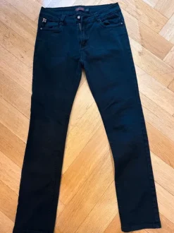 Schwarze Jeans