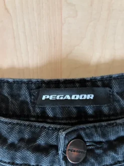 Schwarze Jeans