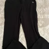 schwarze Jogginghose