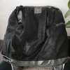 Schwarze Kunstlederjacke mit Teddyfutter