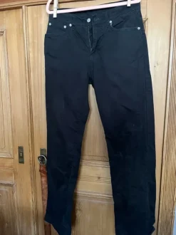 Schwarze Levis 751, W30 L32