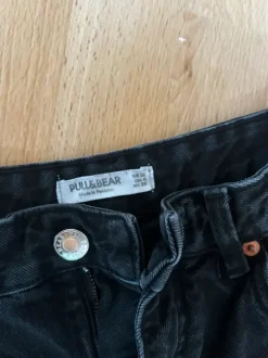 Schwarze Pull&Bear Hose