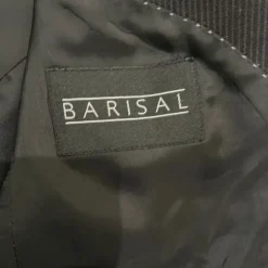 Schwarzer Anzug dezent gestreift von Barisal Größe 98