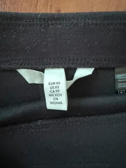 Schwarzer Minirock H&M