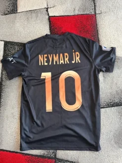 Schwarzes Trikot