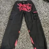 Schwarz-Rote Y2K Cargohose