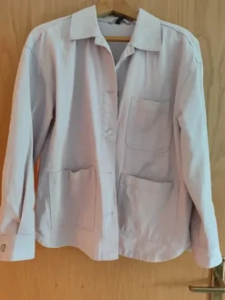 Süße Jeansjacke in Flieder/ Rosa
