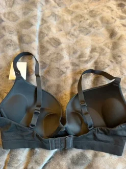 Seamless Super-Push-UP-BH schwarz H&M