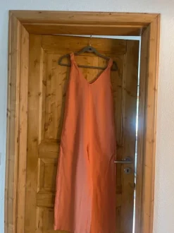 Sehr schickes Leinen Jumpsuit