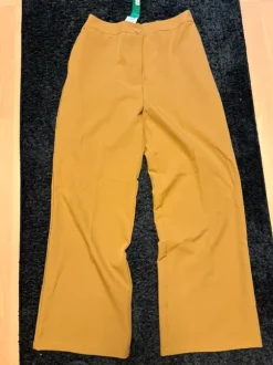 Senfgelbe Stoffhose