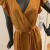 Süßes Sommerkleid in toller Farbe
