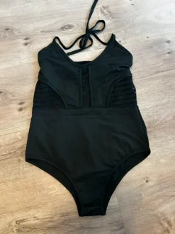 Sexy Badeanzug schwarz