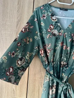 Shein Maxi-Kleid in Salbeigrün mit Blumenprint | Gr. 1XL (44)