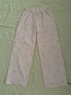 SHEIN Pyjama Hose rosa mit Schleife M
