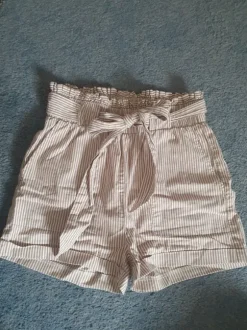 Shorts getreift