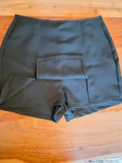 Skort