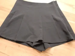 Skort