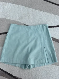 Skort mintfarben