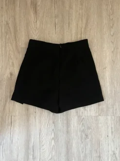 Skort Rock Stradivarius