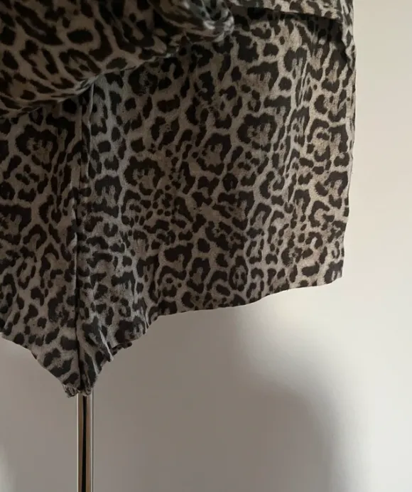 Skort, Stradivarius