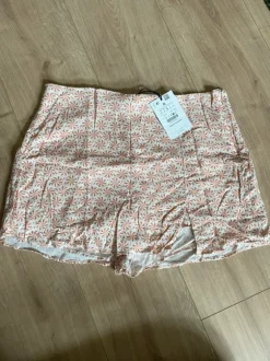 Skorts mit Beinschlitz