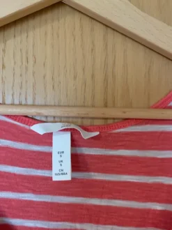 Sommerkleid mit Stillfunktion
