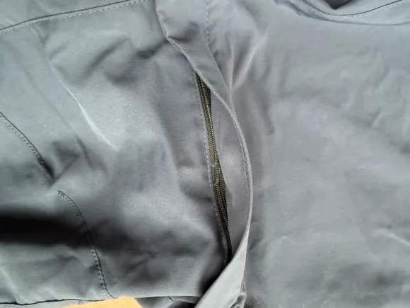 Sport Wander Hose Herren Gr. M Quechua