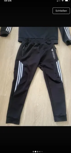Sportanzug