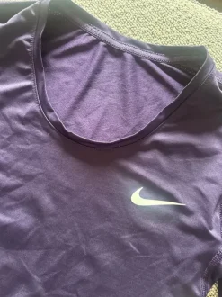 Sportlangarmshirt von Nike