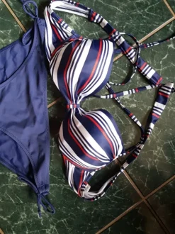Sportlicher Bindebikini