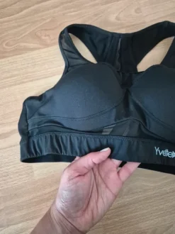Sports bra with transparency L