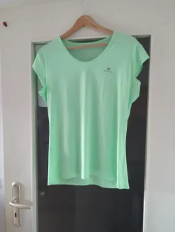 Sportshirt Domyos von Decathlon Größe L grün