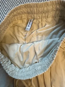Stradivarius Skort/Shorts Rock Beige