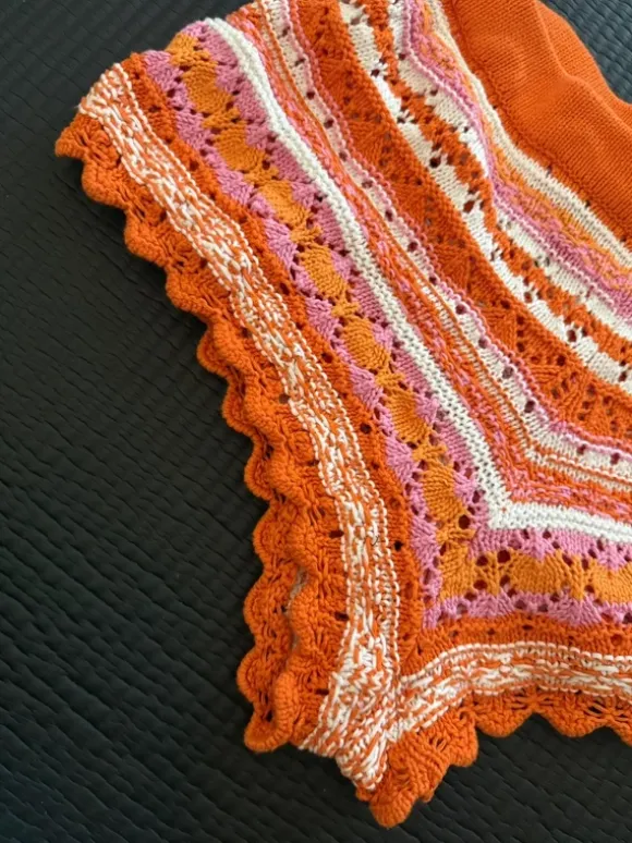 Strand Short