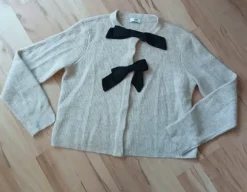 Strickjacke