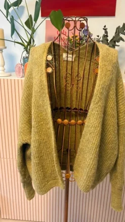 Strickjacke von American Vintage grün Gr S