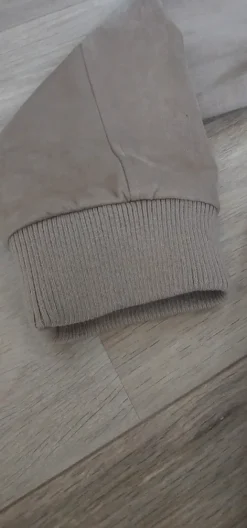 Suede achtig jasje beige