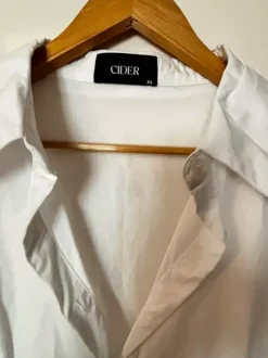 Taillierte Bluse