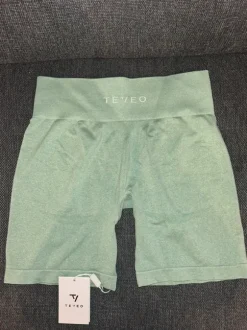 Teveo Leggins kurz hell grün